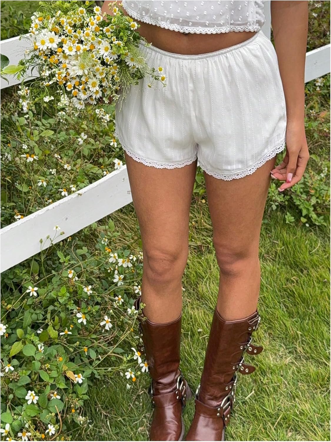 MakeMeChic Women's Contrast Lace Shorts Elastic Low Waist Lounge Shorts - Image 5