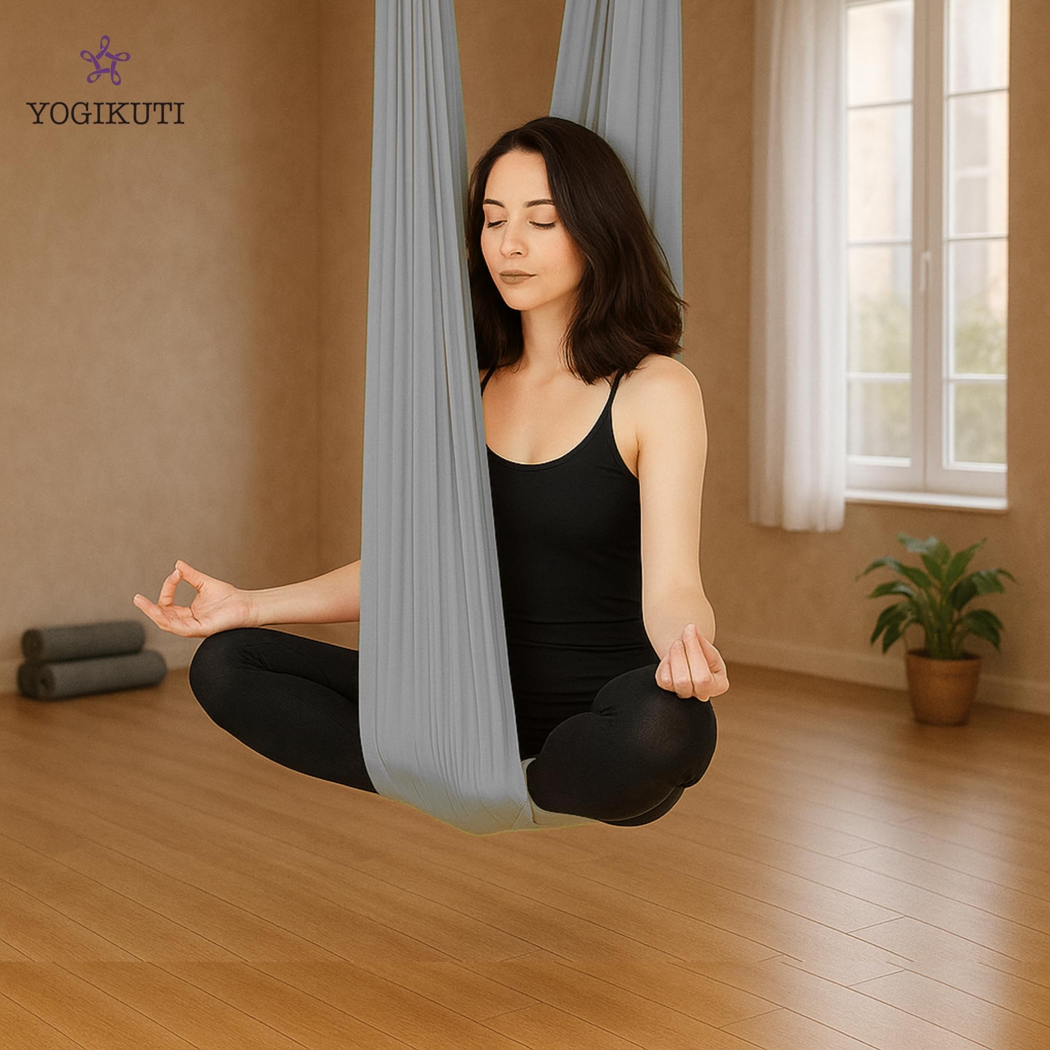 Yogikuti Aerial Yoga – Amaca per yoga volante, per rilassarsi, stretching, riduzione dello stress e mal di schiena (argento)