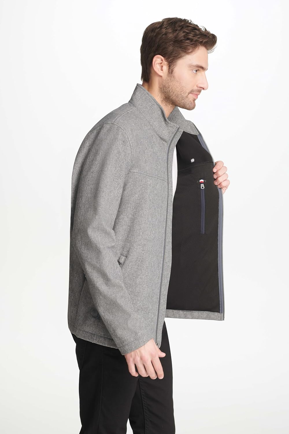 Tommy Hilfiger Jaqueta masculina macia e ativa em promoção! Veja a oferta e mais achadinhos de Jaquetas & Casacos 3 Hoje é o melhor dia para comprar Tommy Hilfiger Jaqueta masculina macia e ativa com aquele preço maroto! Promoção! Aproveite a oferta! 3