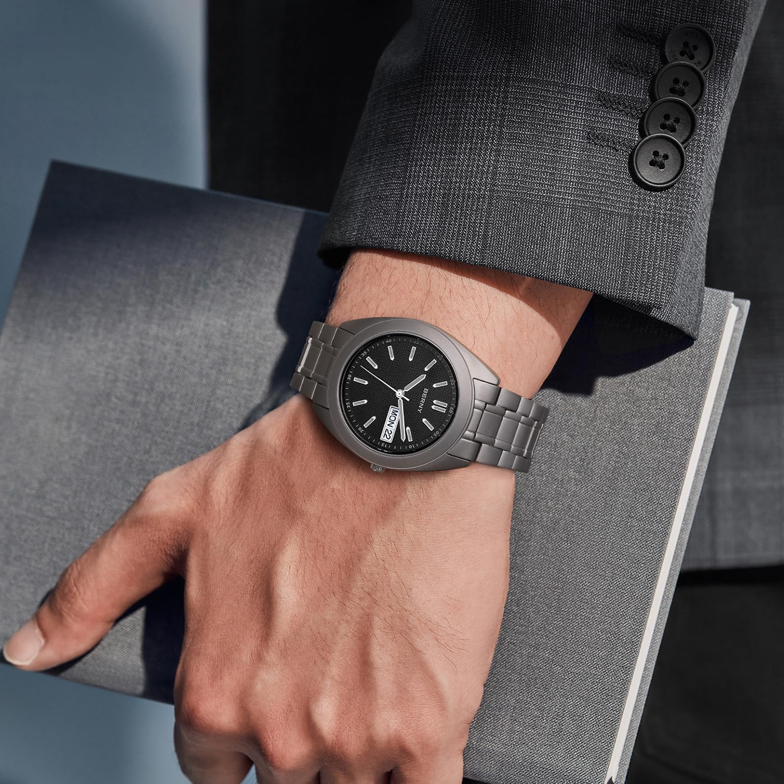 BERNY Reloj de Hombre Reloj de Titanio 10ATM Impermeable Relojes de Cuarzo Analógico Super Luminoso