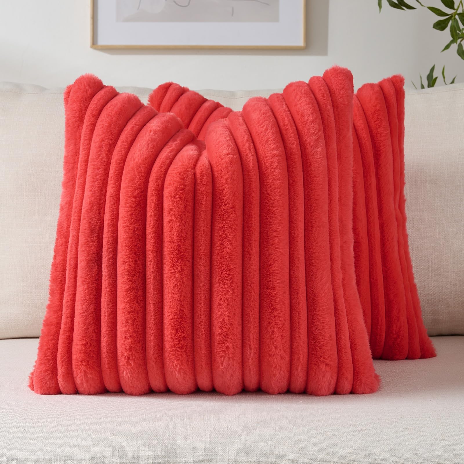FUTEI Set of 2 Fluffy Faux Fur 40x40 cm Cushion Covers Double Sided Soft Plush Striped Textured Scatter Pillow Covers 40 x 40 cm Modern Accent for Sofa Bed Living Room, Red