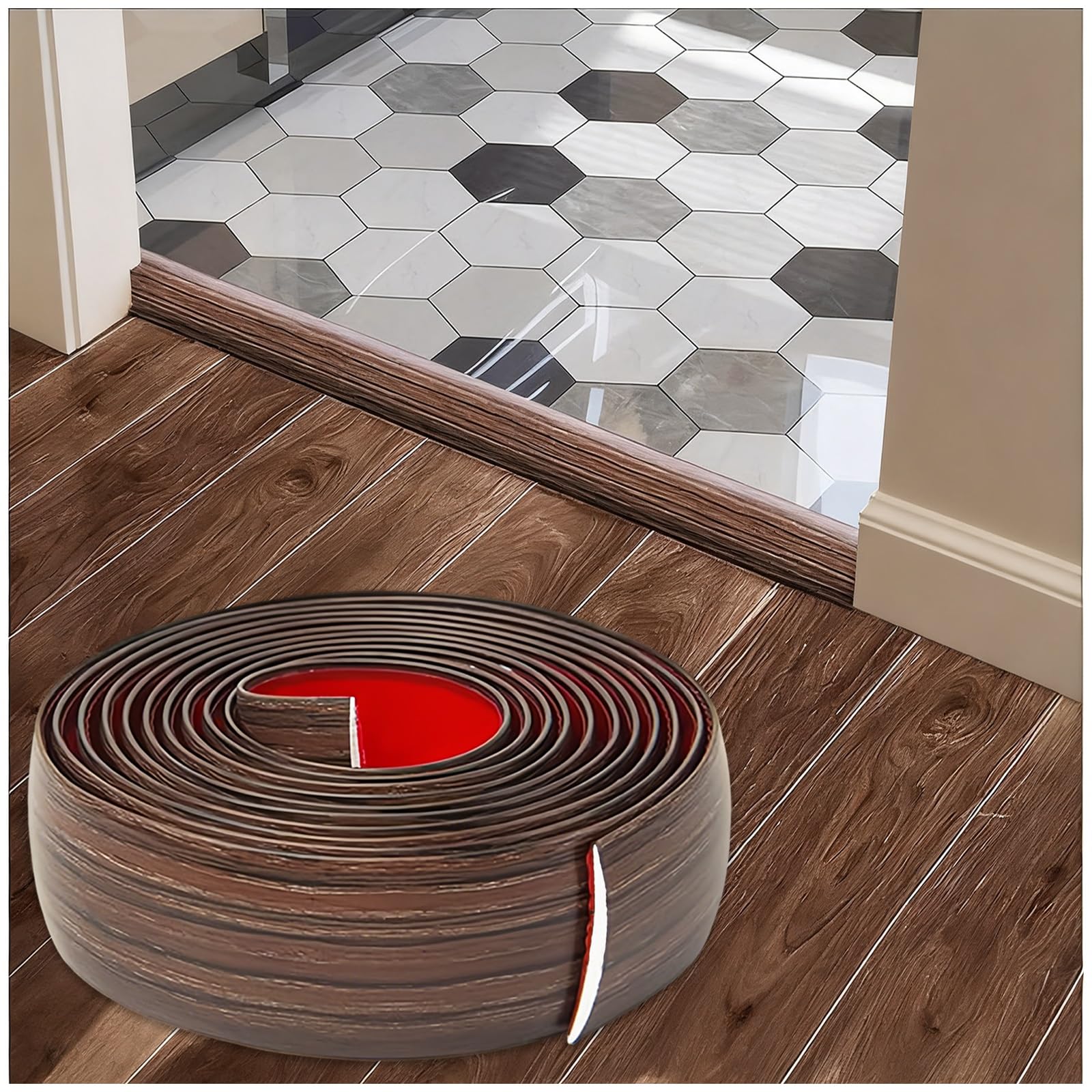 Tira de transición autoadhesiva impermeable y flexible para umbral de puertas en madera oscura