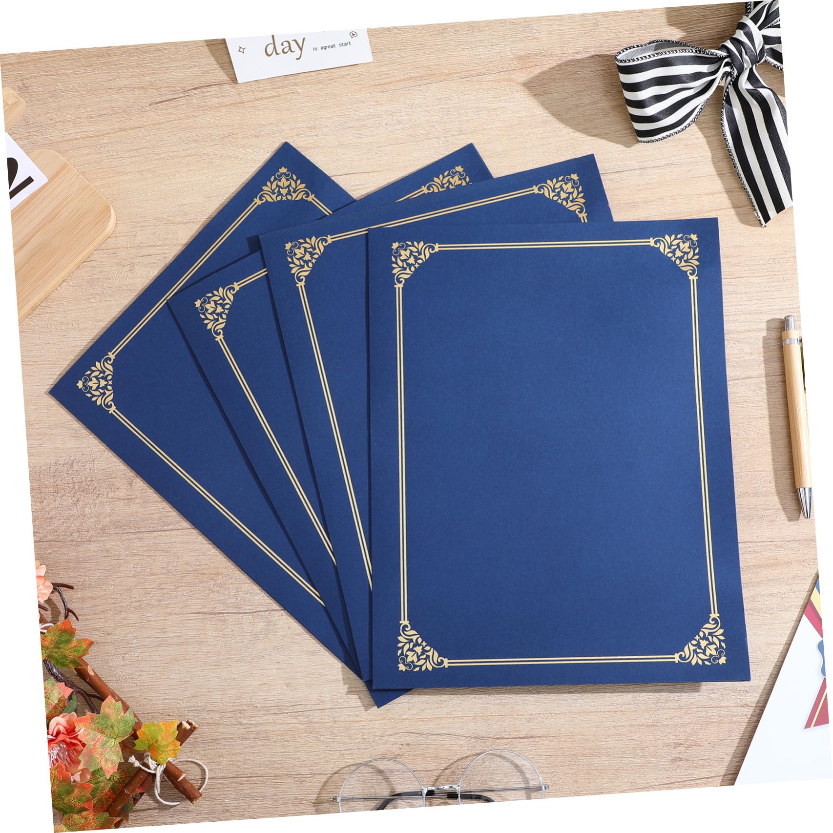 Hemobllo Copertine per Certificati, Award Display Folder, Carta, Bordo in Lamina d'Oro, 30 Pezzi, Fits Standard Certificates, Protezione per Diploma, Formato 8,5 x 11, per Scuola