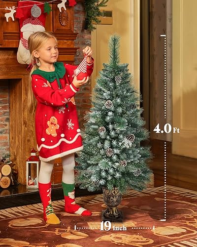 Miniatura 5 de OasisCraft Árbol de Navidad artificial de 4.5 pies, preiluminado con 500 puntas de rama250 luces, fácil montaje, bisagras de metal y base plegable