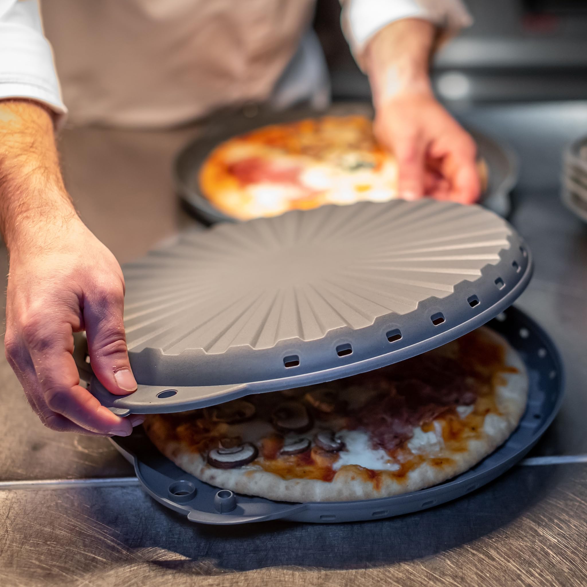 Koziol MOVE PIZZA 32 Lot de 6 boîtes à pizza réutilisables en plastique 32 cm de diamètre Réutilisables, incassables, passent au lave-vaisselle