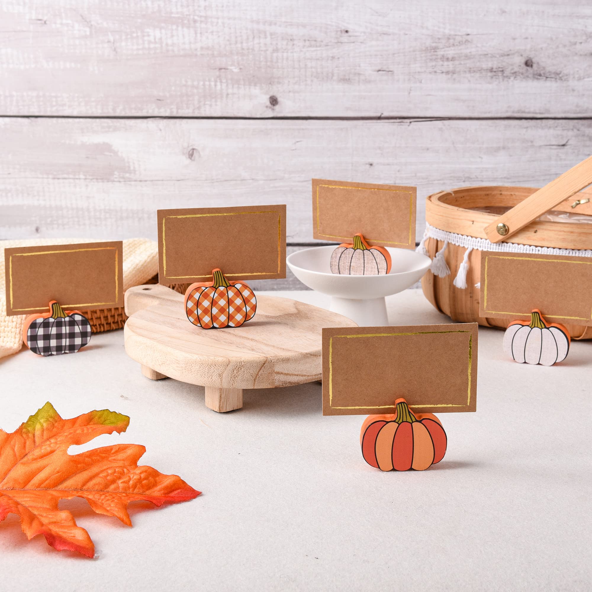 Zyntora Halloween Tischnummernhalter - 10 Stück Kürbis Clips Gold