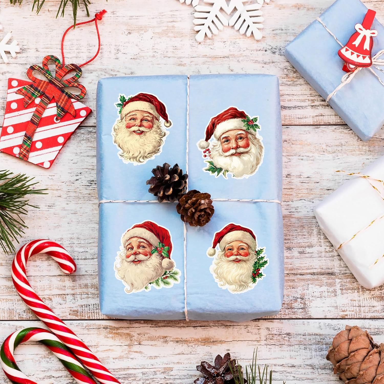 Pasimy 1000 Pcs Vintage Christmas Stickers Retro Santa Sticker Rolls Xmas Santa Claus Stickers for Cards Envelopes DIY Gift Packing Goodie Gift Bag Fillers Christmas Holiday Birthday Party Supplies - Image 8