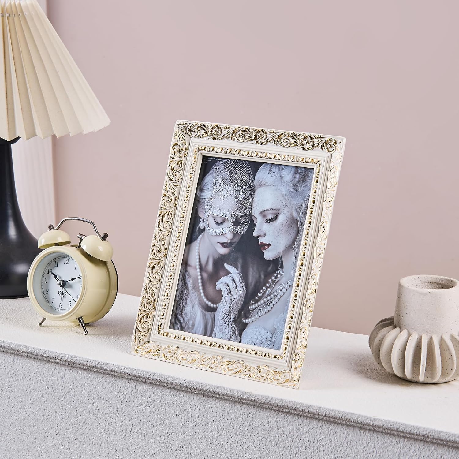 Ornate 5x7 Picture Frame for Best Gift, Sculptured Design Vintage Resin Photo Frame, Retro Hand-Crafted Hanging Frames with Easel, Hook & Mat for Table Top & Wall Gallery (White Gold)