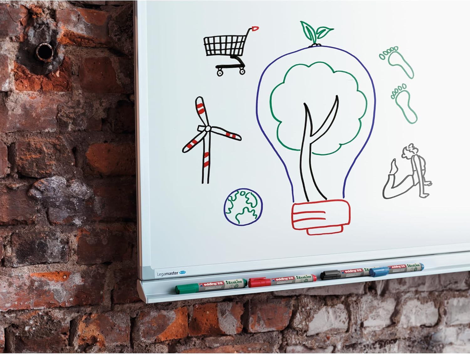 edding 28 Ecoline whiteboardmarker set - zwart, rood, blauw, groen - 4 whiteboardstiften - ronde punt 1,5 - 3 mm - boardmarker uitwisbaar - voor whiteboard, flipchart, prikbord, memobord - navulbaar