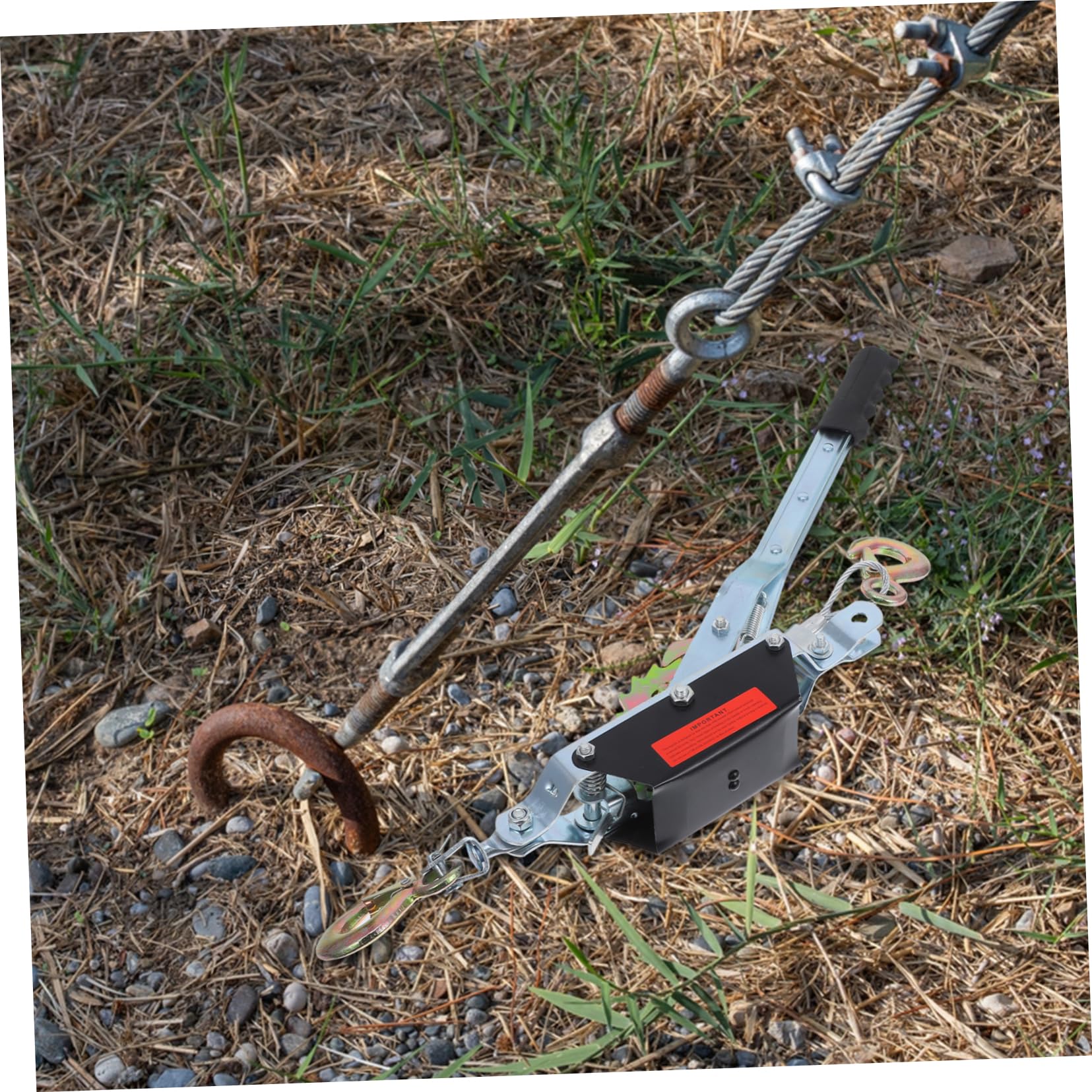 Seilspanner, verstellbar, mitziehbar, Werkzeug, Hebezeug, Abseilen, Draht, Stromsystem, Maschendraht, Zaun, Spanner, Motor, Brechstange, Abschleppseil, Abzieher zum Baumfällen, Halter, Tür, Gestell,