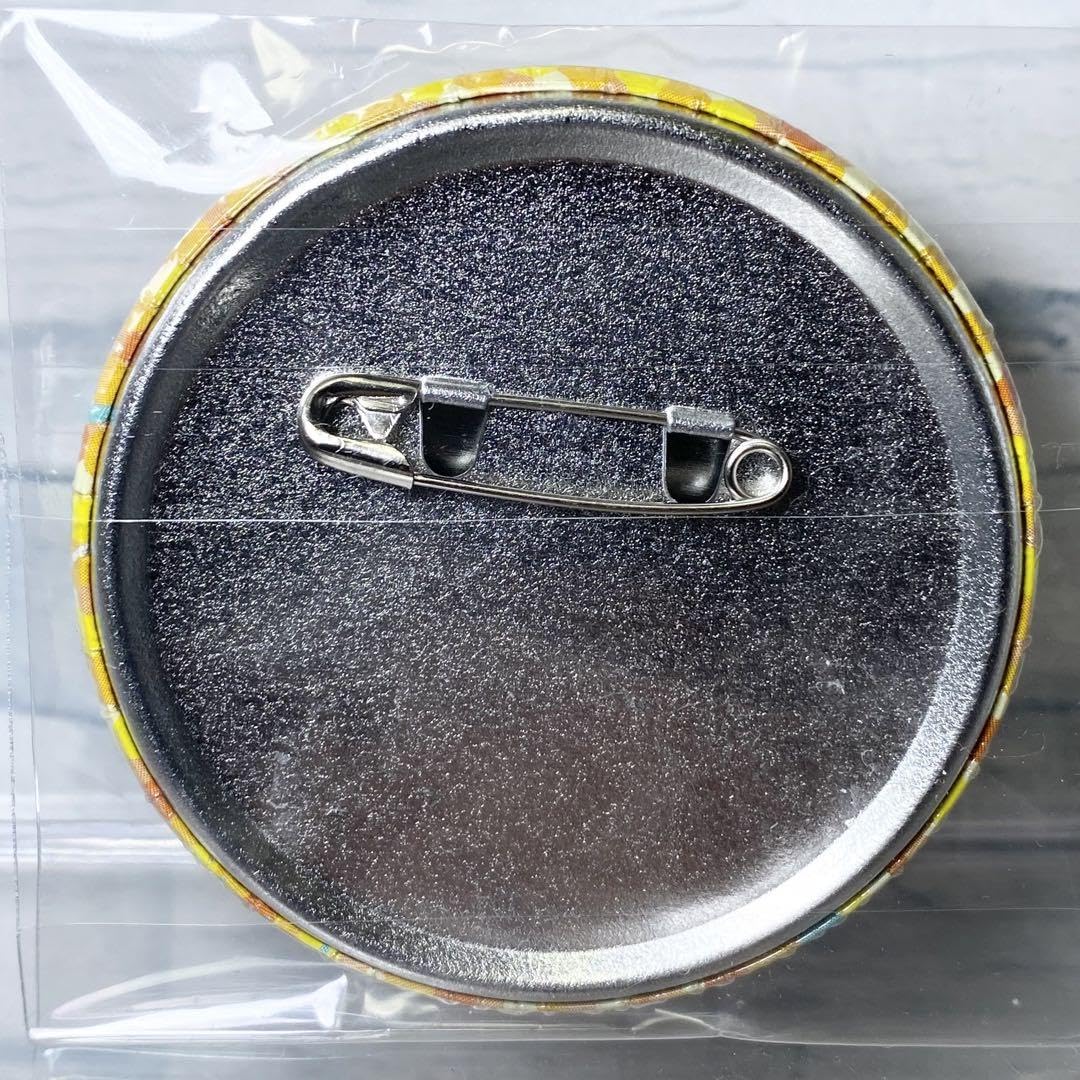 Amazon.co.jp: ブルーロック 蜂楽廻 ばちらめぐる 缶バッジ : おもちゃ