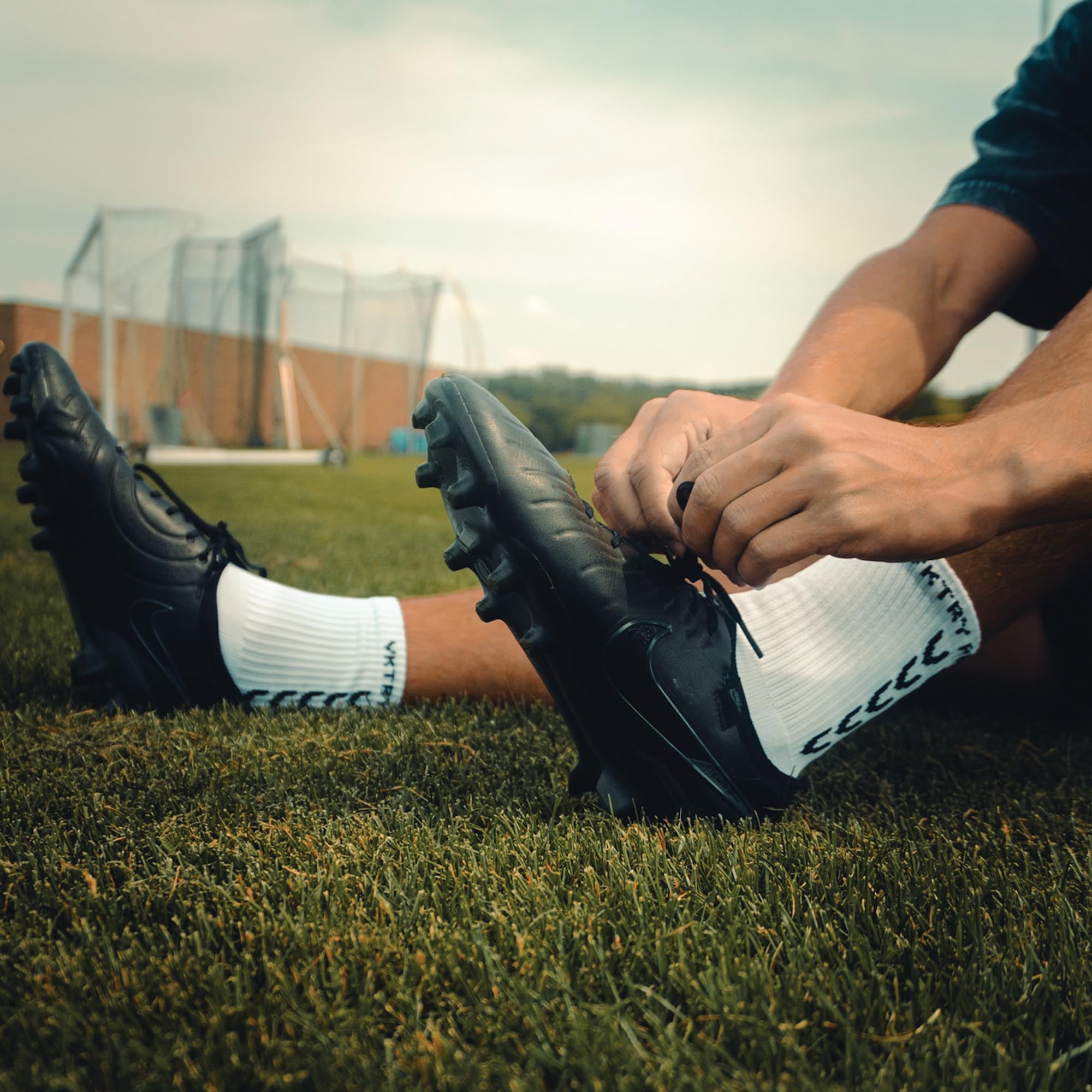 VKTRY Sportsocken, rutschfest, für Stollen und Sneaker, Fußball, Basketball, Yoga und mehr, 3 Stück