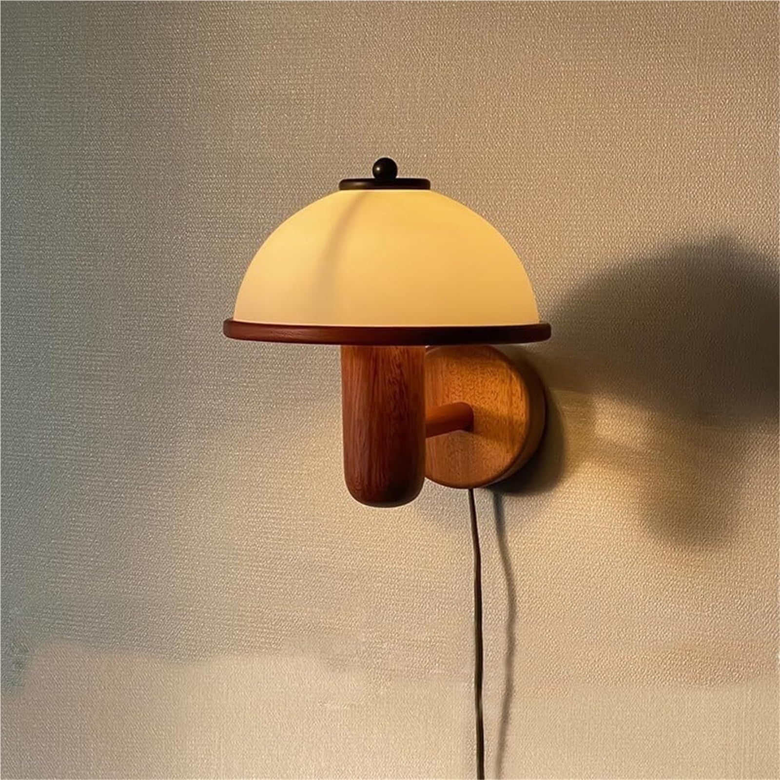 Rustykalna lampa ścienna z mlecznobiałego drewna, styl wiejski, styl vintage, przewodowa, do sypialni, salonu lub biura (z wnętrzem)