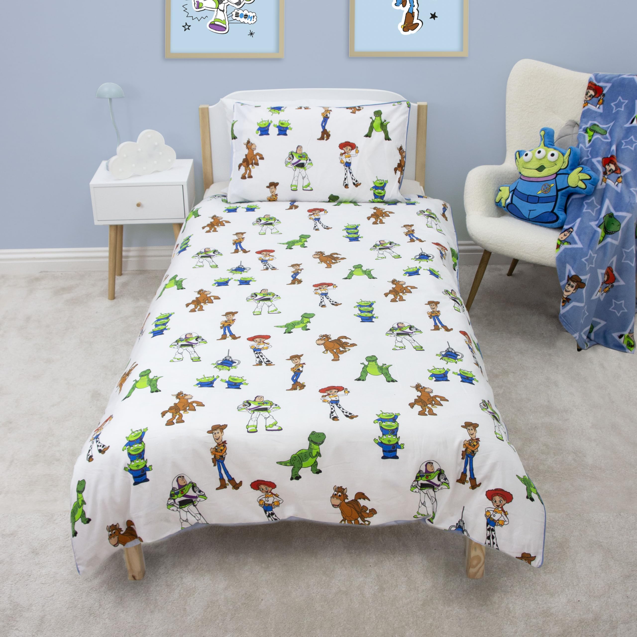 Disney Toy Story Housse de Couette Enfants Simple Officielle | Literie réversible 2 Faces avec taie Assortie | Design Explore avec Buzz, Woody, Jessie | Polycoton