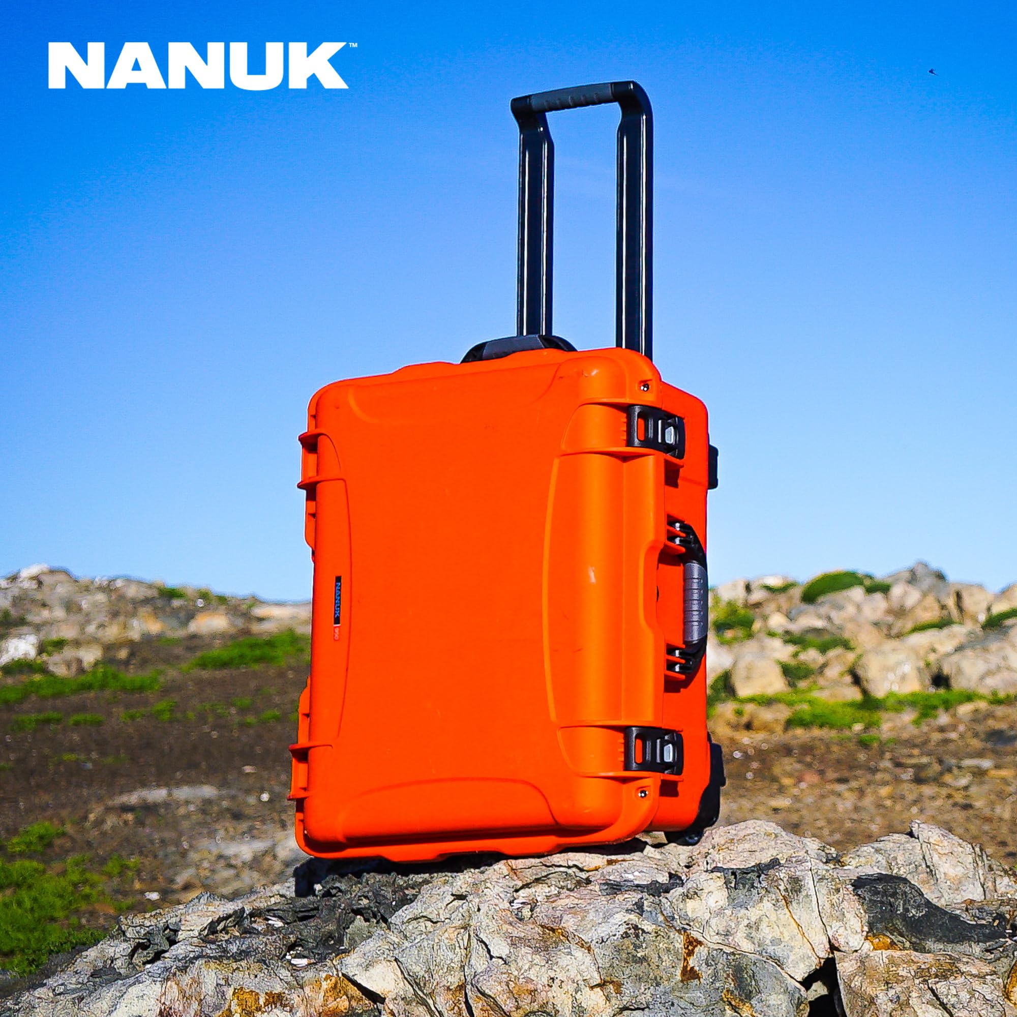 NANUK 950 - Maletín rígido Impermeable con Ruedas vacío, Color Naranja