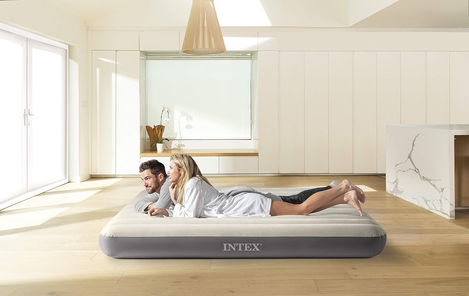 comodo letto gonfiabile