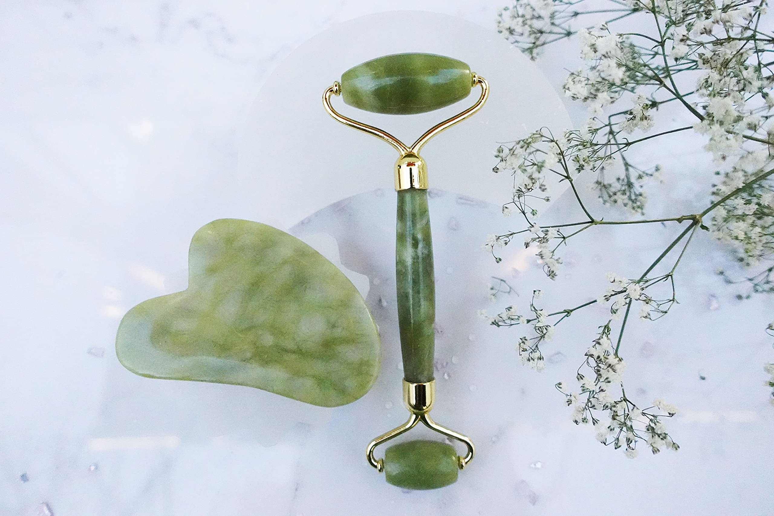 Jade roller and guasha