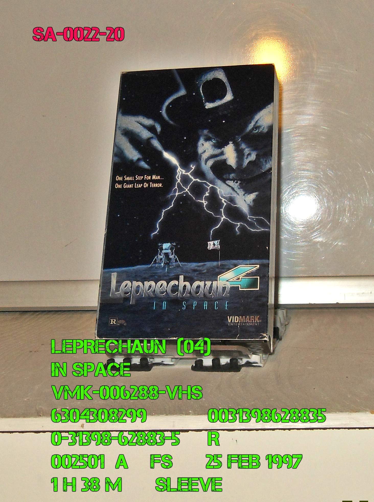 Leprechaun 4 in Space [Import] [VHS Tape]