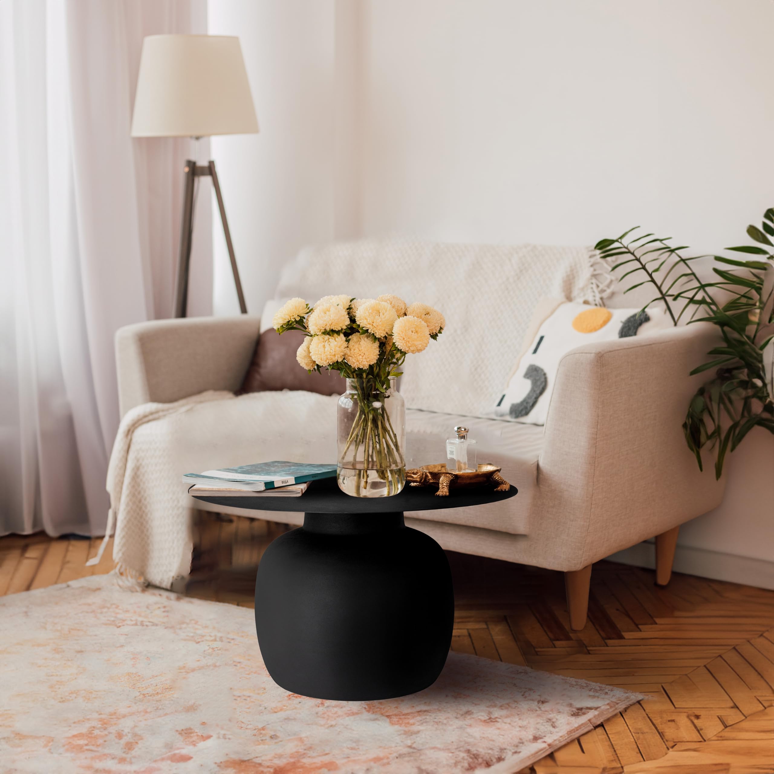 Creative Co-Op Chic Metal Round Coffee Table, Black