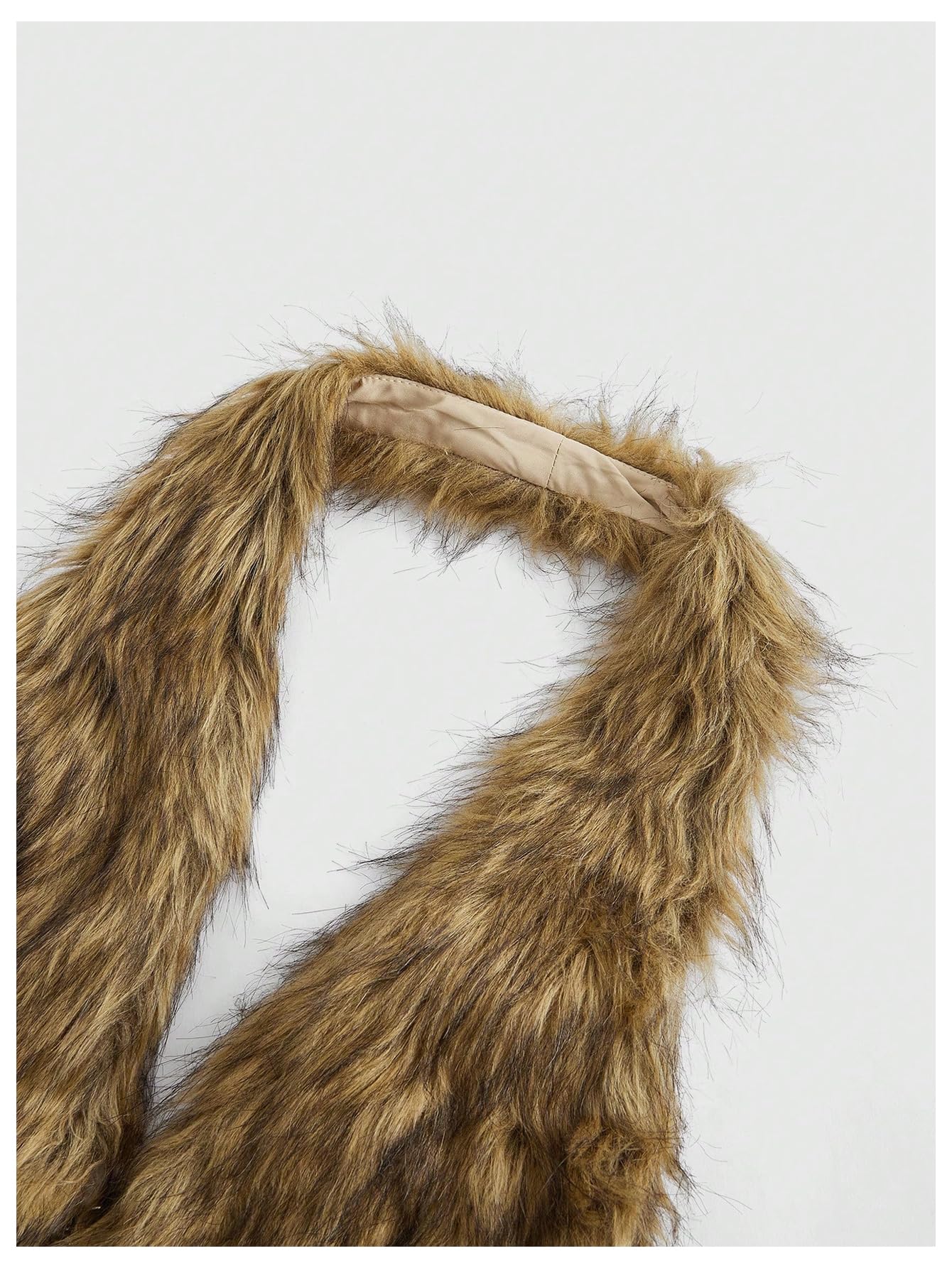 WDIRARA Women's Faux Fur Halter Vest Sleeveless Tie Backless Fuzzy Tank Top Rave Party Sexy Y2K