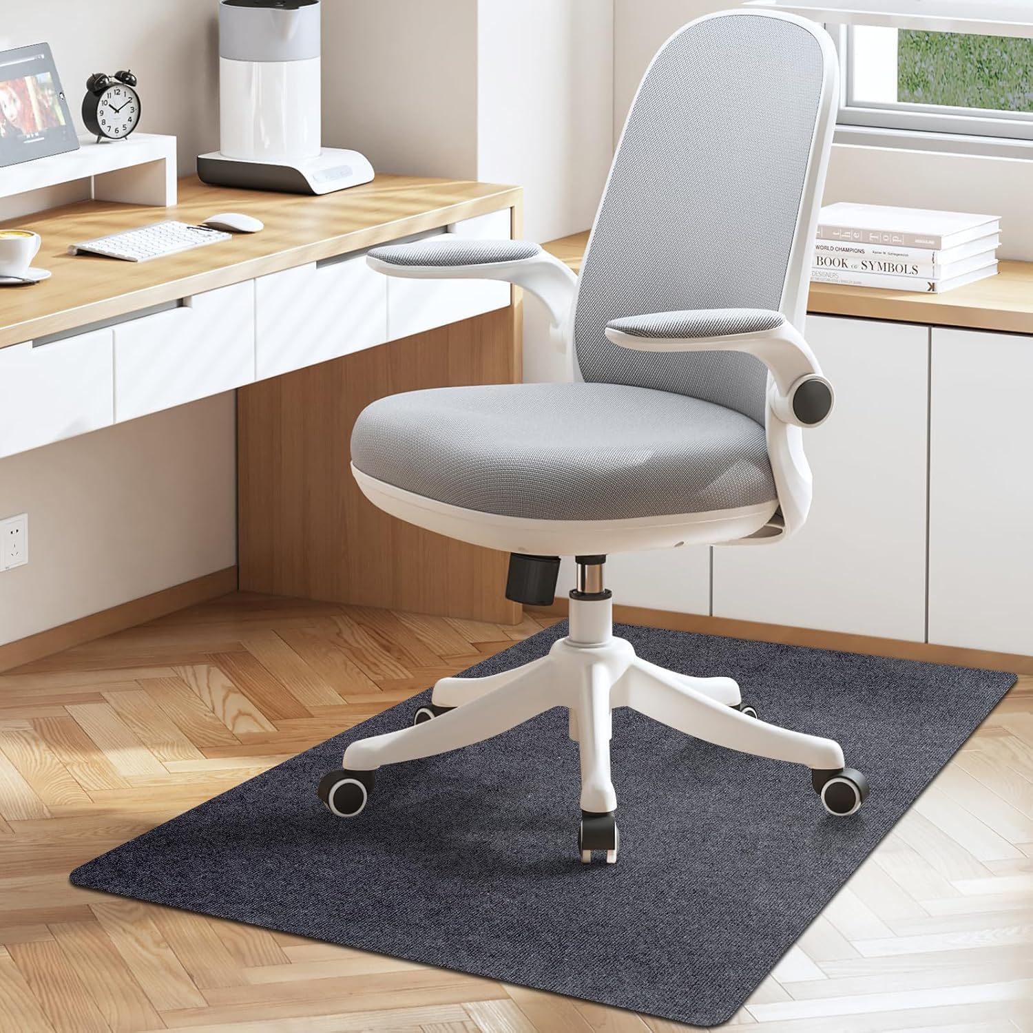 Fayleeko Office Chair Mat for Hardwood & Tile Floors – 47″x35″ Anti-Slip Floor Protector, Scratch Prevention Felt Mat, Easy Glide, Heavy-Duty, Recyclable, Washable, Ideal for Home & Office (Black)