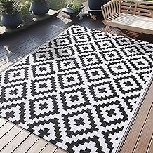 Homaxy Outdoor Rug Weatherproof, Plastic Straw UV-Resistant Reversible Foldable Washable Balcony Garden Rug for Patio Camping Picnic (150 x 240 cm, Black & White)