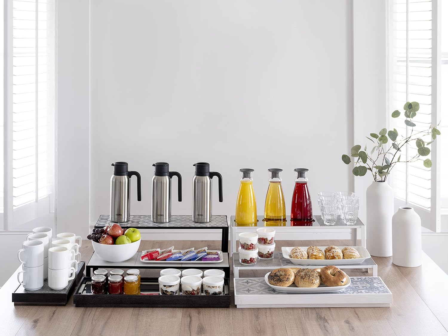 FP049 Domino Podium, White 23 5/8 x 15 3/4 x 3 1/2