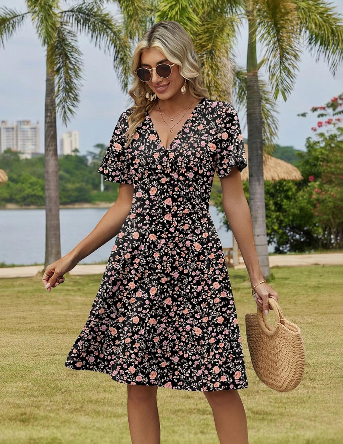 Zeagoo Womens Summer Sundress Ruffle Short Sleeve Casual Dresses V Neck Floral Wrap A-Line Party Dress with Pockets - Image 4