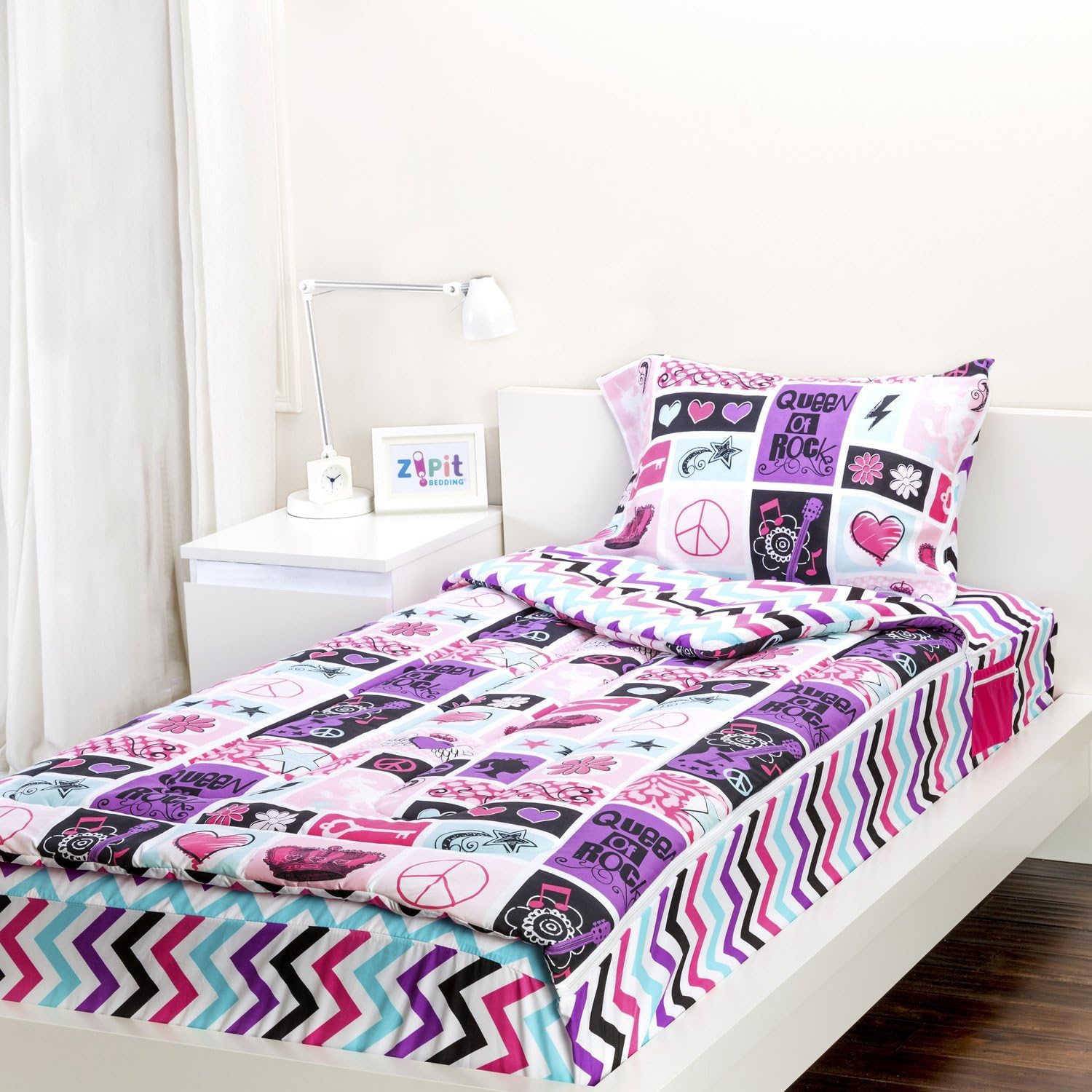 Zipit Bedding Rocker Princess 3 Piece Full Reversible, Interchangeable and Glow in the Dark Comforter Set