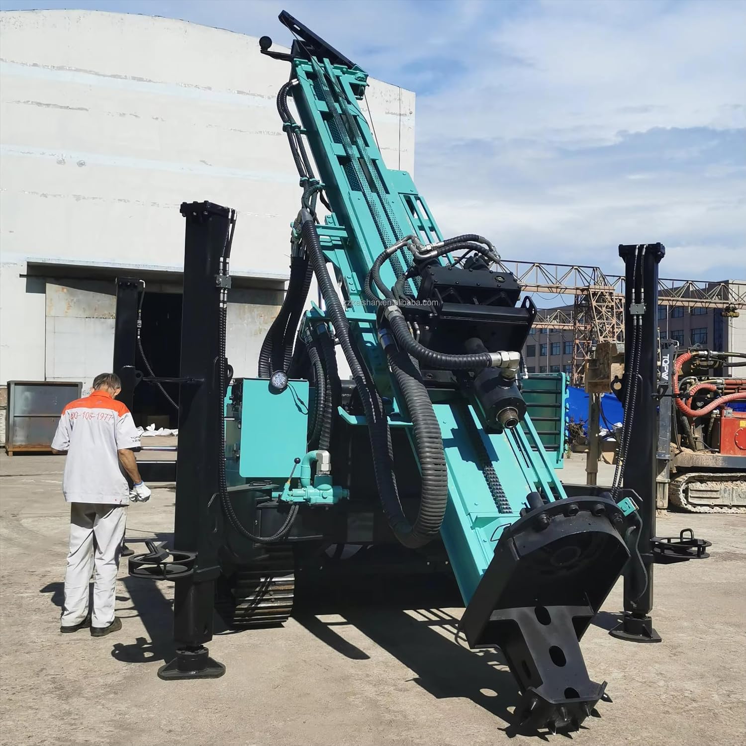 Exploration Drilling Rig for Mining, RC Core Sampling Machine, Crawler Mounted Borehole Drilling Equipment with Customizable Specifications