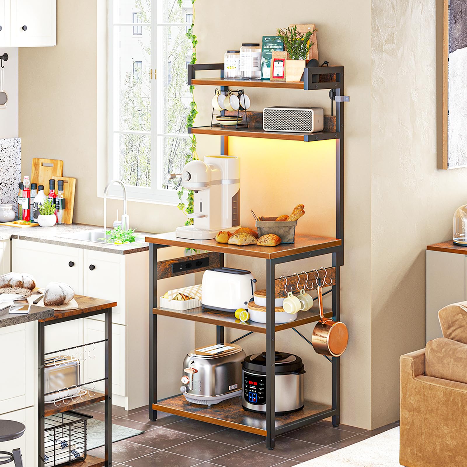 Coleshome Scaffale da Cucina con Prese Elettriche & Luci LED, Supporto per Forno a Microonde, Bar Caffè con 5 Ripiani e 5 Ganci, Struttura in Acciaio Industriale, 35x60x150 cm, Marrone Rustico