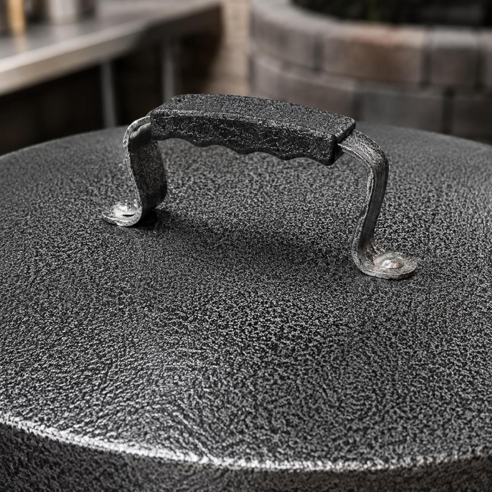 Qianly Contenitore Carbone Sigillato Robusto Secchio Cenere con Coperchio Facile da Pulire Secchio in Metallo con Coperchio per Ristoratori, Ristorante, Portatile