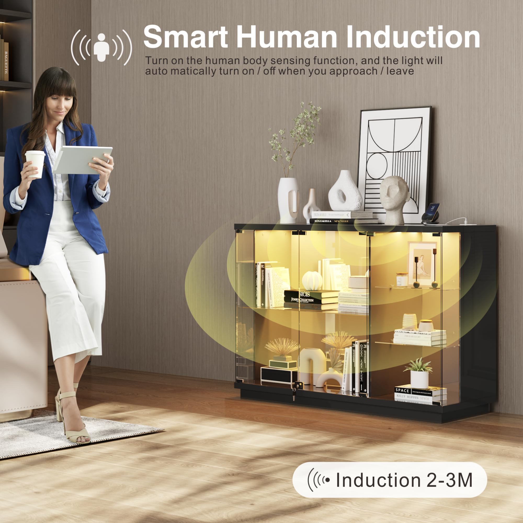 Lvifur Glasvitrine LED Beleuchtung und Glastüren,Glas Vitrinenschrank,Display Cabinet mit Intelligente Sensorik,3-Lagen Holz Vitrine Staubdicht für Wohnzimmer Schlafzimmer Büro,Schwarz