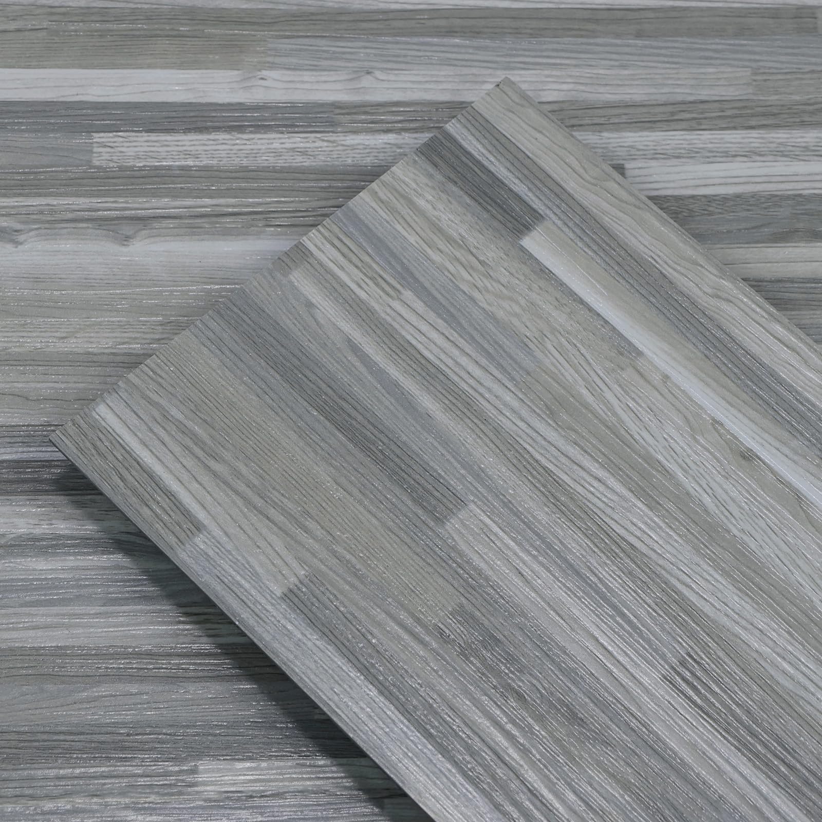 Light Grey Multi-Strip Wood Grain Peel and Stick Floor Tiles,Wood Effect Self Adhesive Waterproof Vinyl Flooring Planks,DIY Laminate Flooring for Bathroom Kitchen Living Room,36pcs Covering 5.02m²