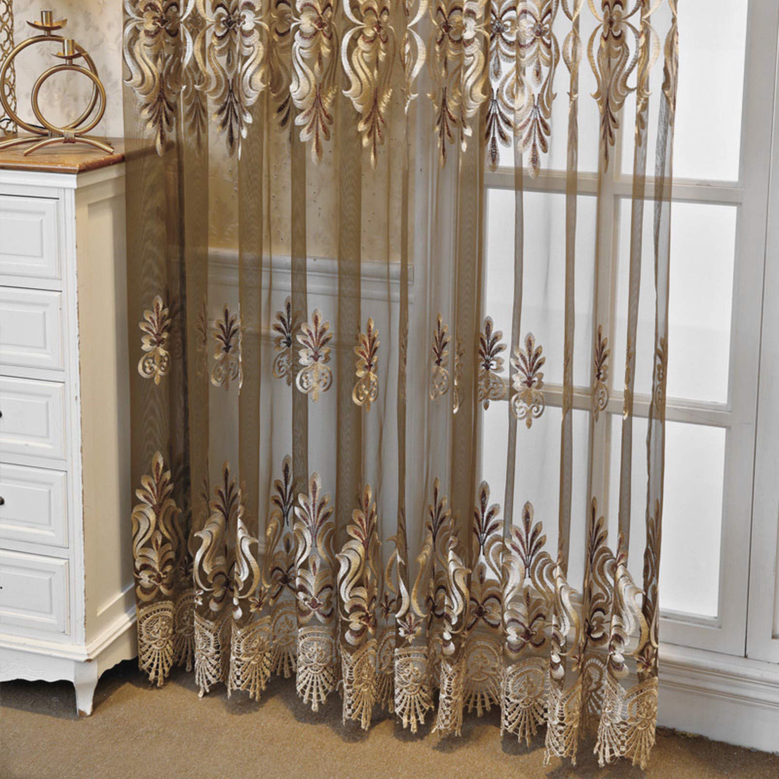 Panneaux rideaux pour villa de grande taille 600x270 résolvant le vis-à-vis