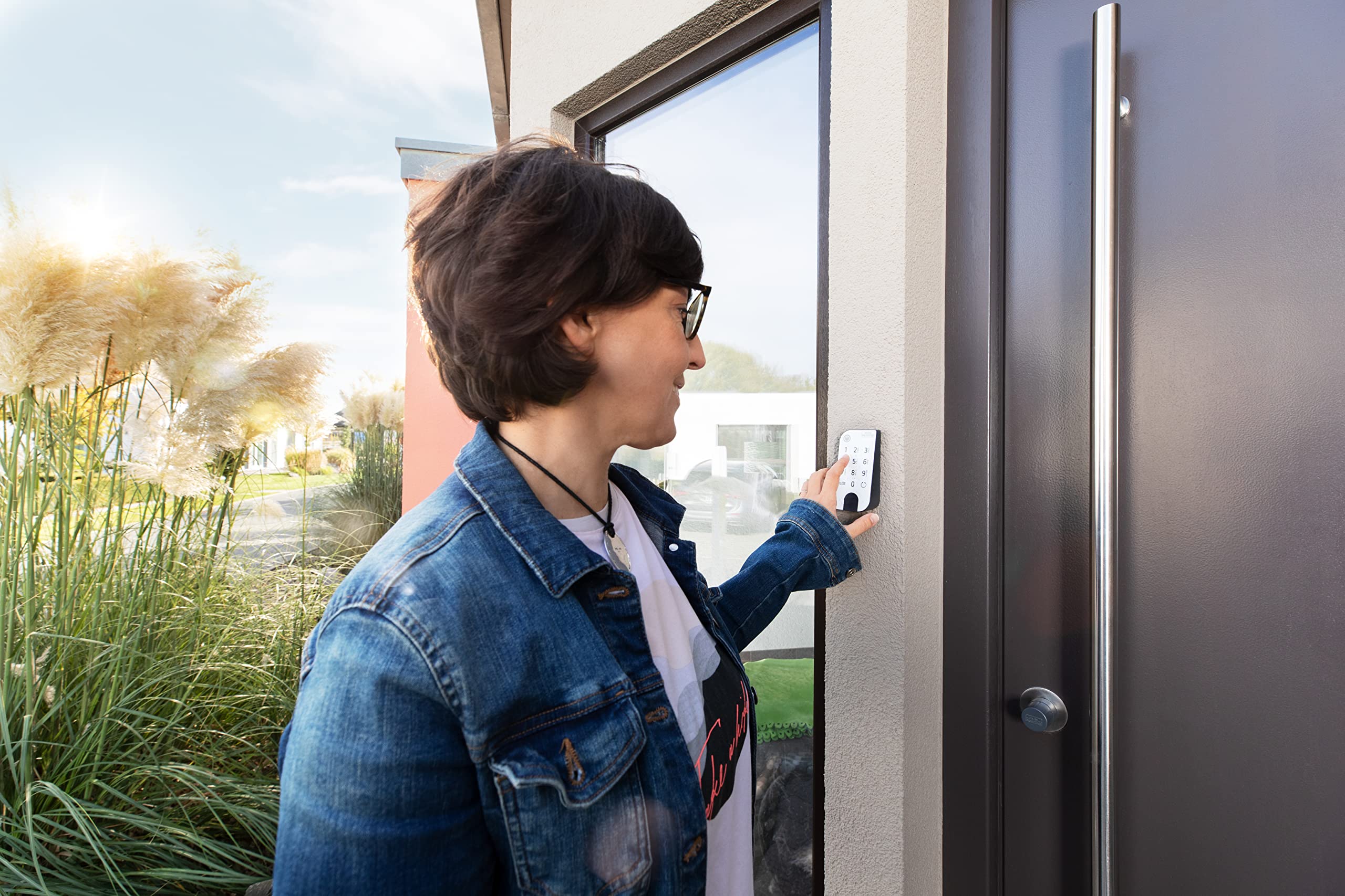 BURG-WÄCHTER Elektronisches Türschloss secuENTRY für Haustüren, Bedienung mit Zahlencode, App oder Funkschlüssel, Inkl. Zylinder, ENTRY Home 5001 PIN, Schwarz/Weiß