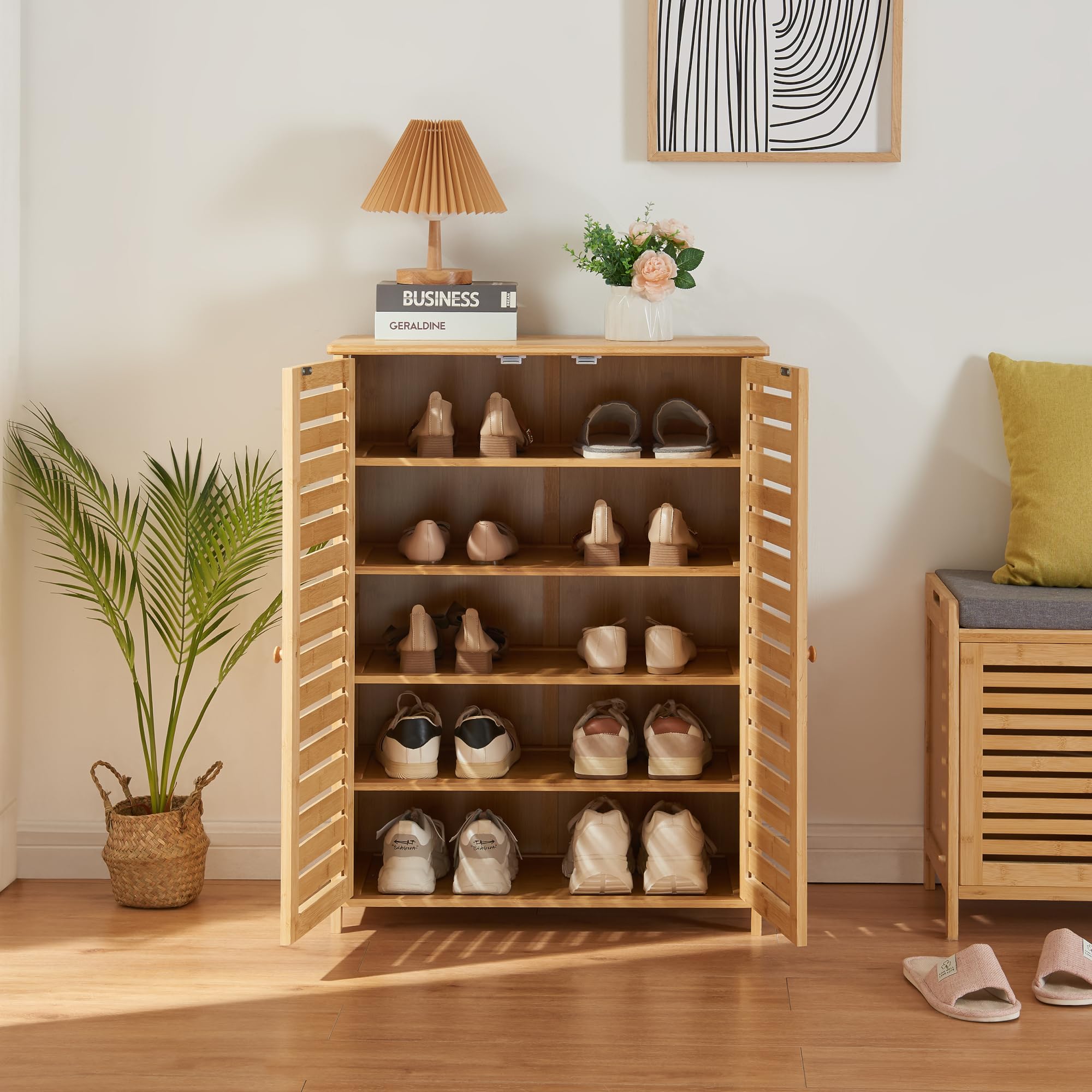 [en.casa] Mueble Zapatero Armario de 5 Niveles Estantería con 5 Estantes y Puertas de Rejilla para 10 Pares de Calzados Buena Ventilación de Bambú 88 x 66 x 33 cm - Natural