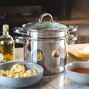 Stainless Steel Pasta Pot With Strainer Lid - 5.5 Quart Large Capacity Cooking Pot Twist Lock Easy Drain Colander Strainer Basket Insert Needed Dish