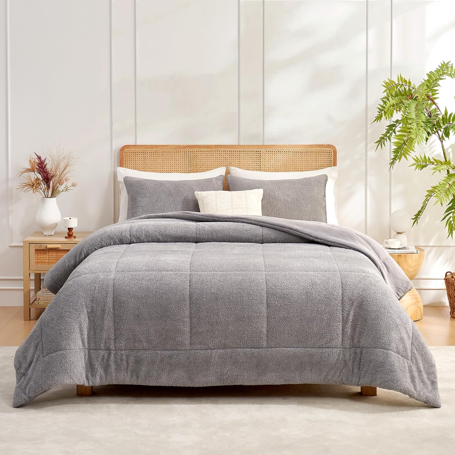 Snuggle Sac Ultra Soft King Comforter Set Grey, 3 Pieces Solid Warm Sherpa Fluffy Bedding Comforter Set King Size (1 Comforter, 2 Shams) Grey King