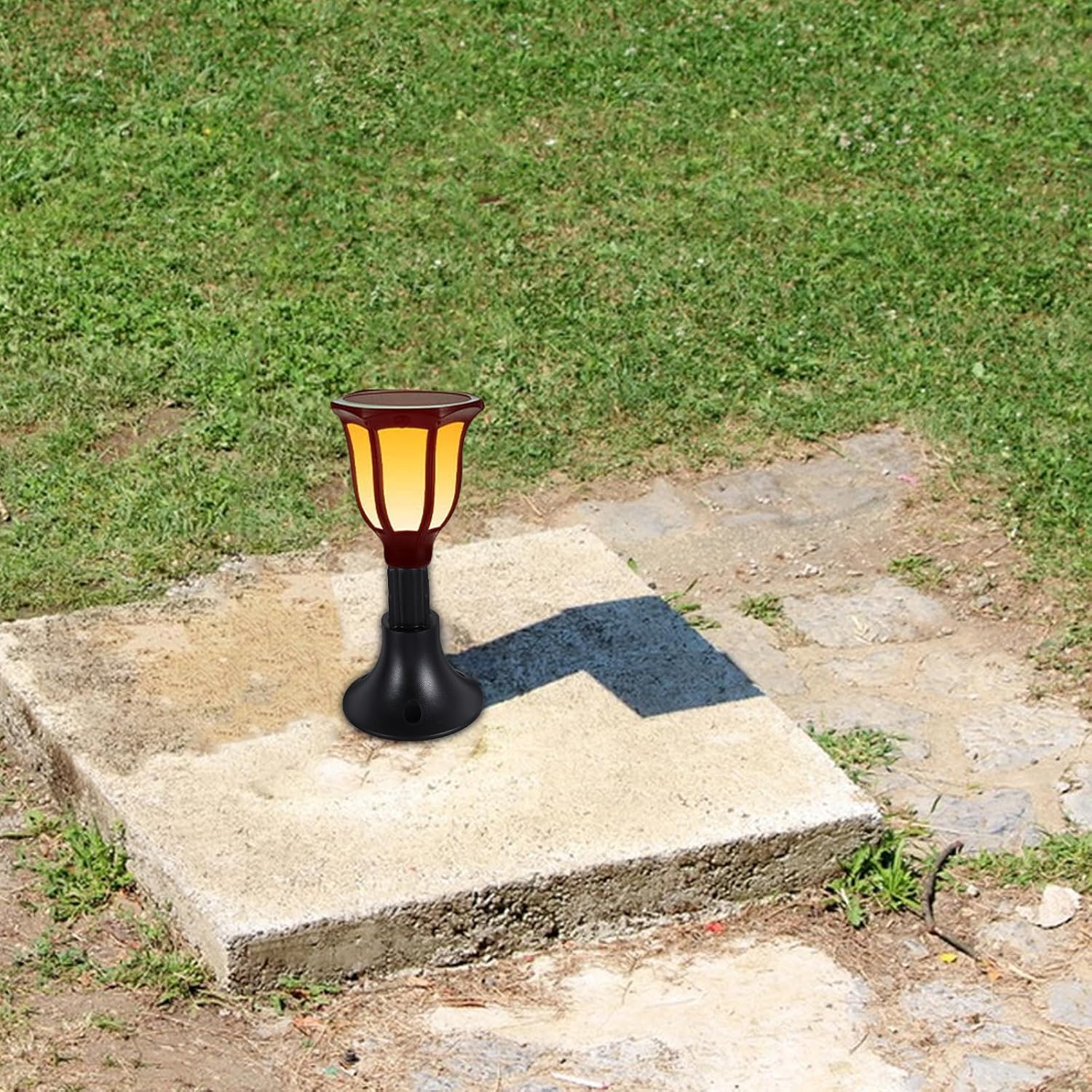 DOITOOL Solar Lawn Lamp Base Replacement Garden Light Holder Lightweight Durable Ground Lamp Holder for Outdoor Pathway and Yard Lighting 2.75X2.36X0.82In