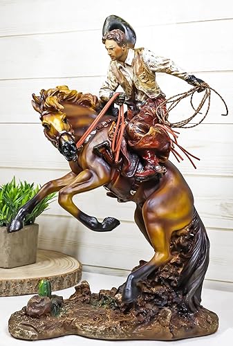 Miniatura 7 de Ebros Gift Figura rústica de vaquero occidental con sombrero y cuerda de lazo montando en la cría de caballos Bronco Rodeo Estatua del Viejo Mundo