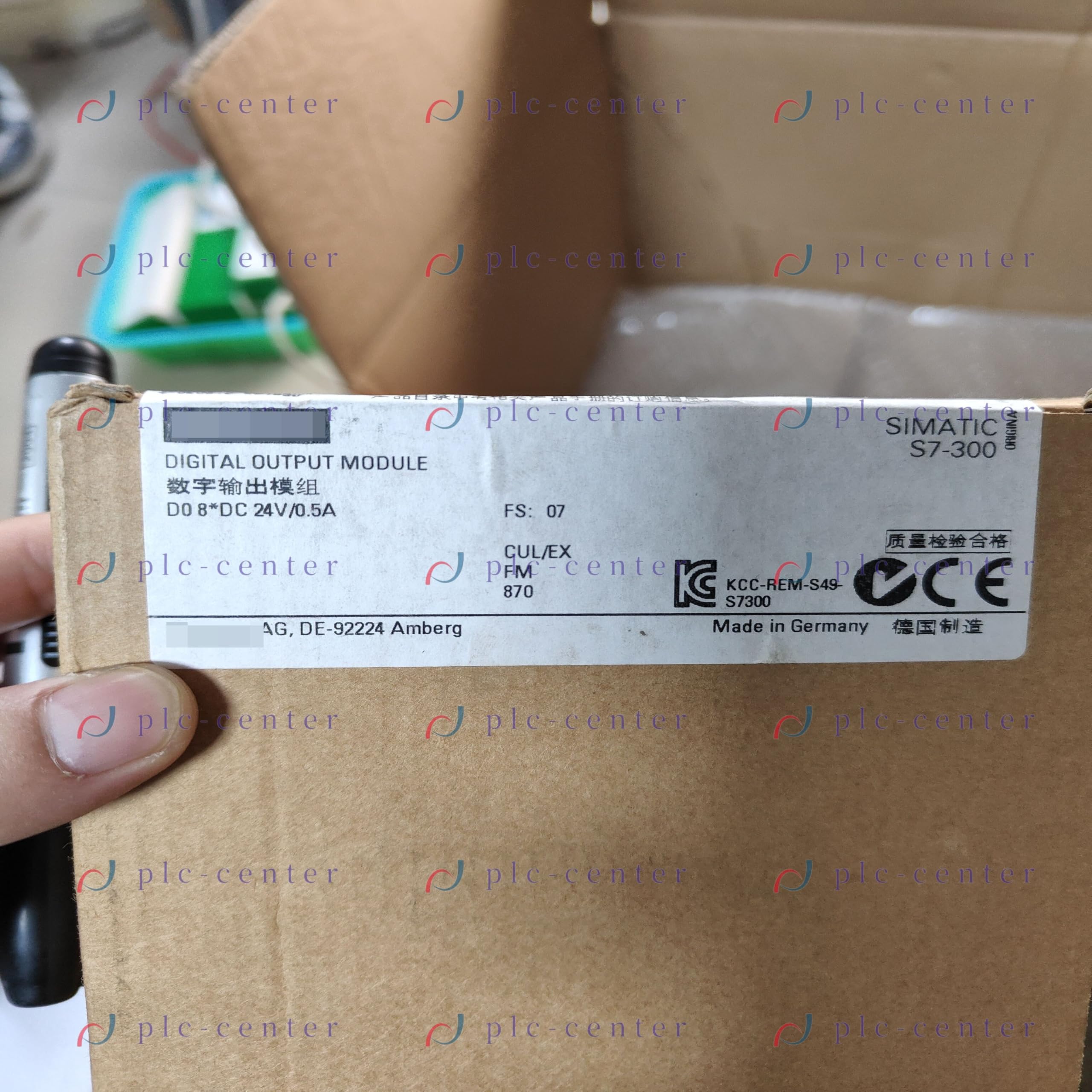 New in Box 6ES7322-8BF00-0AB0 6ES7 322-8BF00-0AB0 Output Module