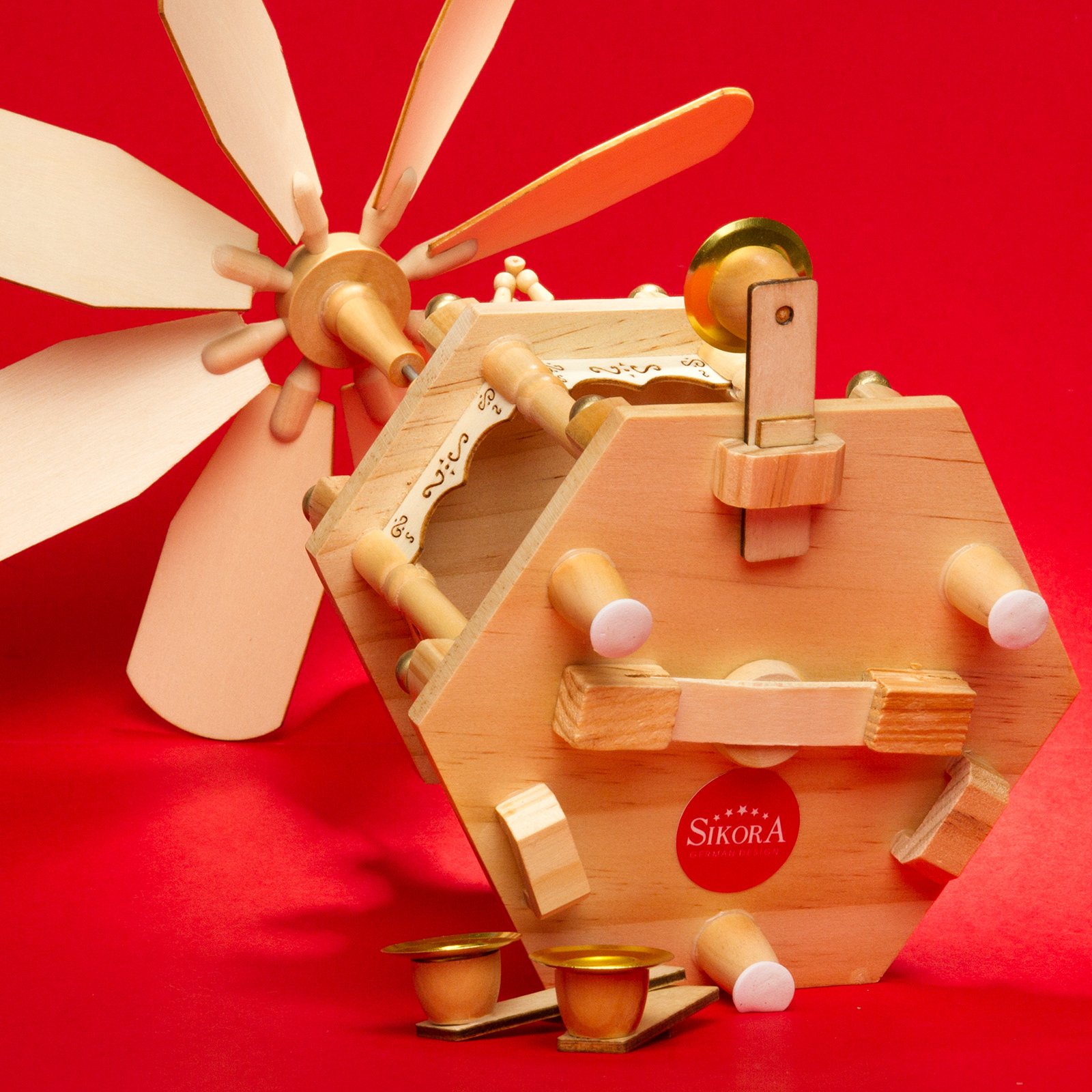 SIKORA P2 Klassische Weihnachtspyramide aus Holz mit 2 Etagen für Wachskerzen Höhe: ca. 30 cm