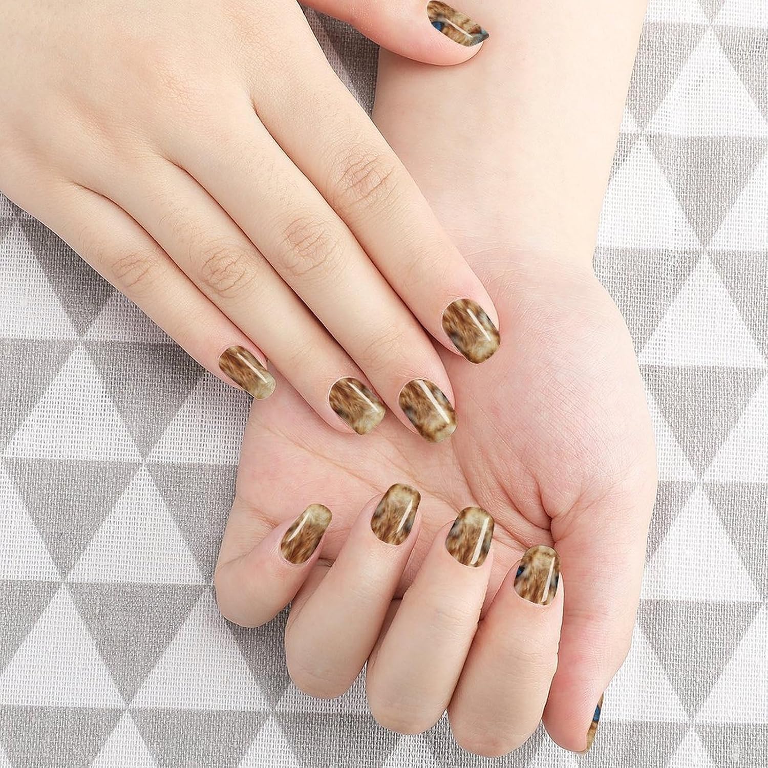 100 Pieces Full Nail Wraps Self-Adhesive Gel Nail Stickers for Women | Blue Eyes Cat Nail Strips, UV Free, Chip Resistant, Waterproof Full Cover, Long Lasting Nail Decals