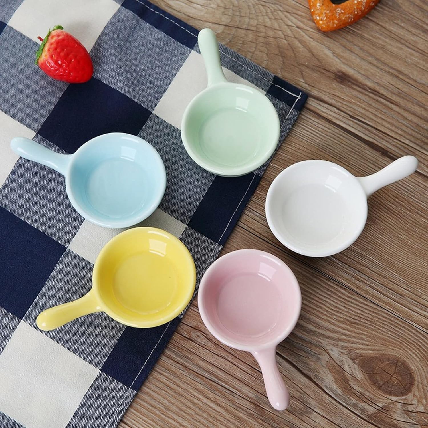 Easy Pour Gravy Boat Table Gravy Bowl with Handle Sauce Cake Mini Cream Jug Milk Coffee Pot Seasoning Board Home Restaurant Appetizer Sauce Pourer(Brass)