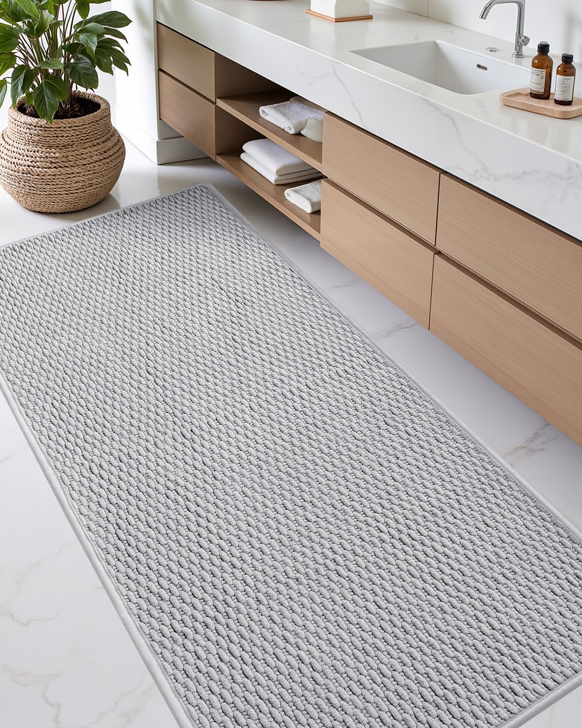 Color&Geometry Bathroom Rugs with Rubber Backing, Non Slip Machine Washable Bath Mat, Soft Absorbent Chenille Boho Carpet for Bathroom Floor, Tub and