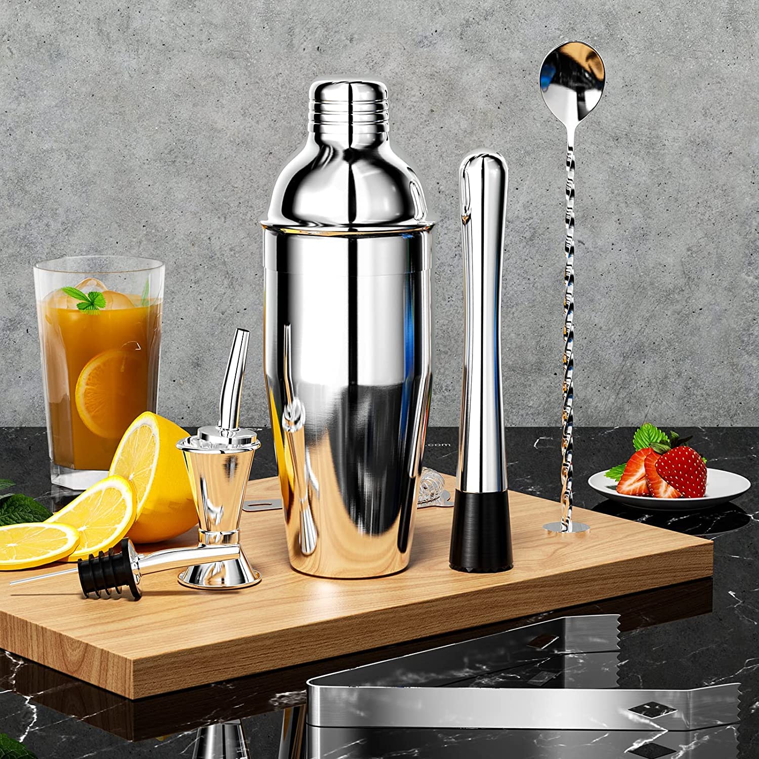 Gvolatee 750ML Coctelera, 8 Piezas Juego de Coctéles de Acero Inoxidable, Profesional Barman Herramientas con colador, medidor, Cuchara, vertedor, para Mezclar Bebidas, Barra,hogar, Fiestas (Plata)