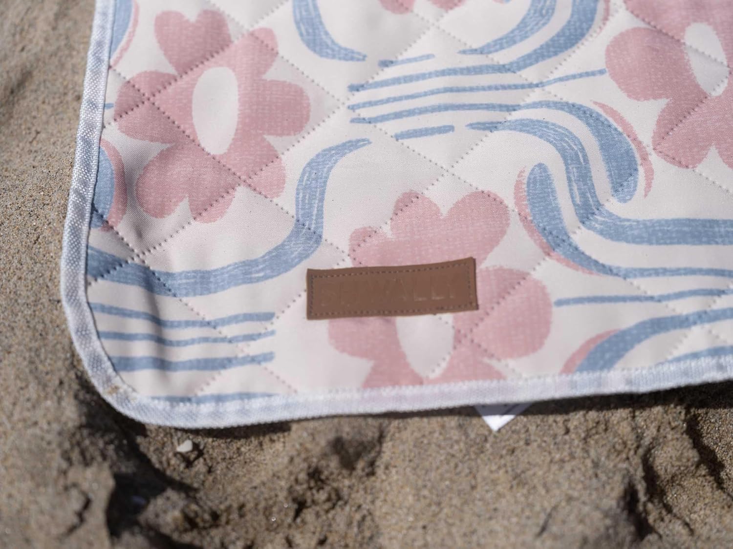 Shwally The Picnic Mat - Indoor/Outdoor Rug with Hand-Drawn Designs - Machine Washable, Water Resistant, Durable & Wipeable Material - Foldable & Easy to Carry - Large (Dakota Sky)