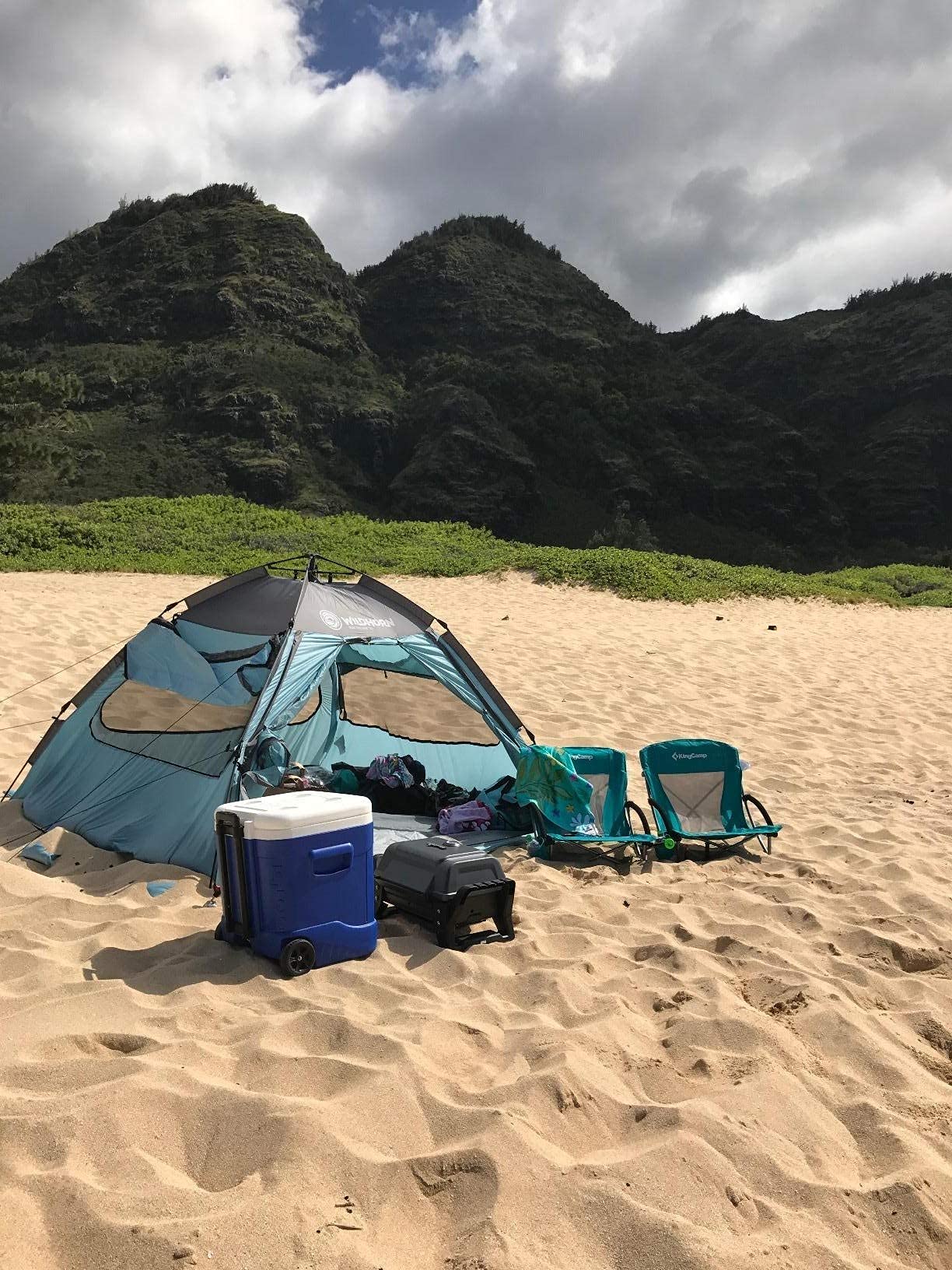 KingCamp Strandstuhl Niedrig mit verstärktem Rahmen stabil bis 180kg | Klappstuhl Strand mit atmungsaktiver Rückenlehne breiter Sitzfläche Getränkehalter und Tragetasche für Strand Camping Outdoor