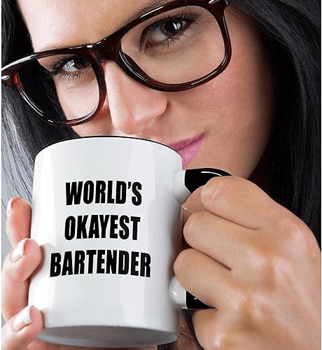 Miniatura 2 de 3dRose Worlds Okayest Bartender - Taza negra de dos tonos, 11 onzas